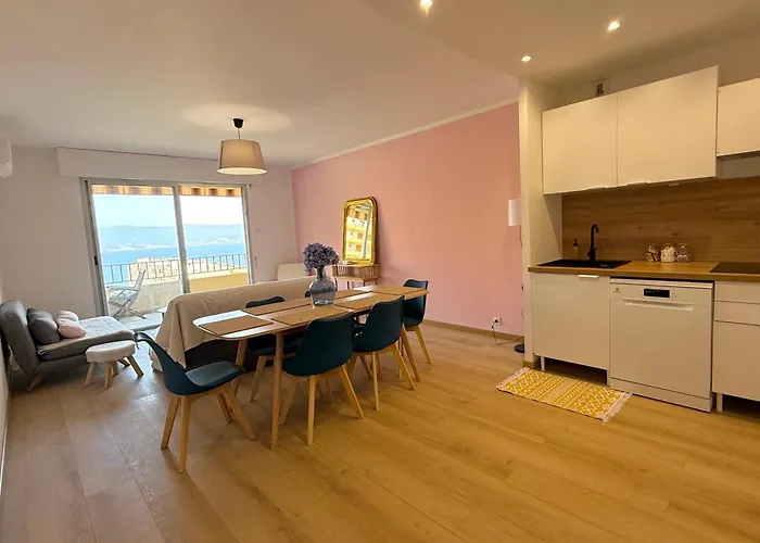 Appartement Magnifique Face à La Ajaccio (Corsica)