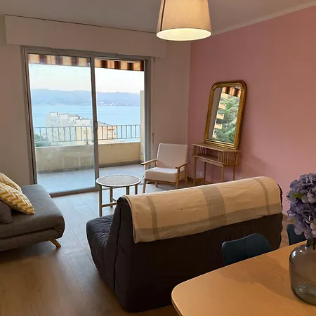 Magnifique Face A La Apartament *